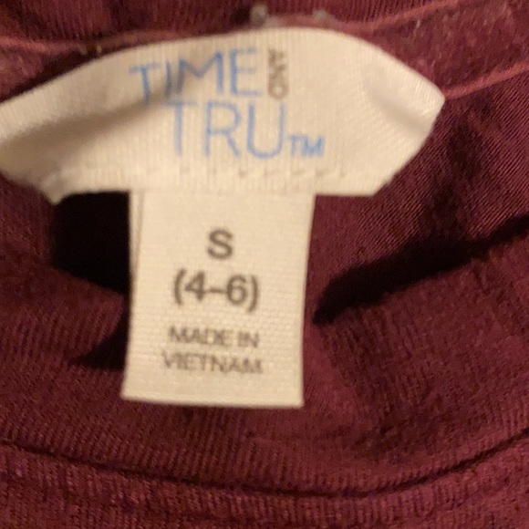 Size small maroon half sleeve dress. - Picture 2 of 3